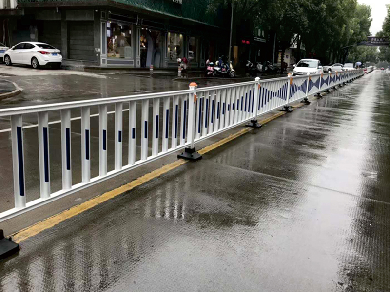 你可知交通道路護欄和城市形象有何關(guān)系?